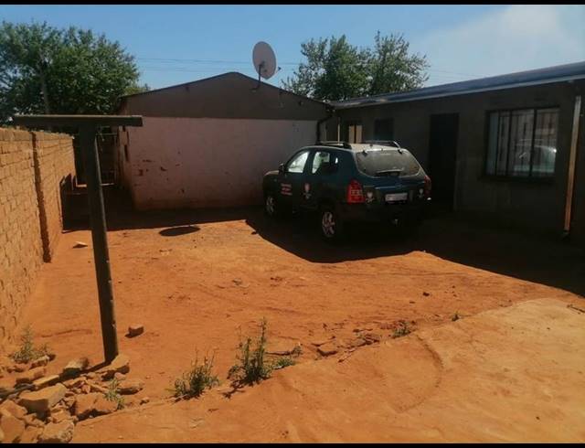 1 BEDROOM HOUSE FOR SALE IN MAPLETON